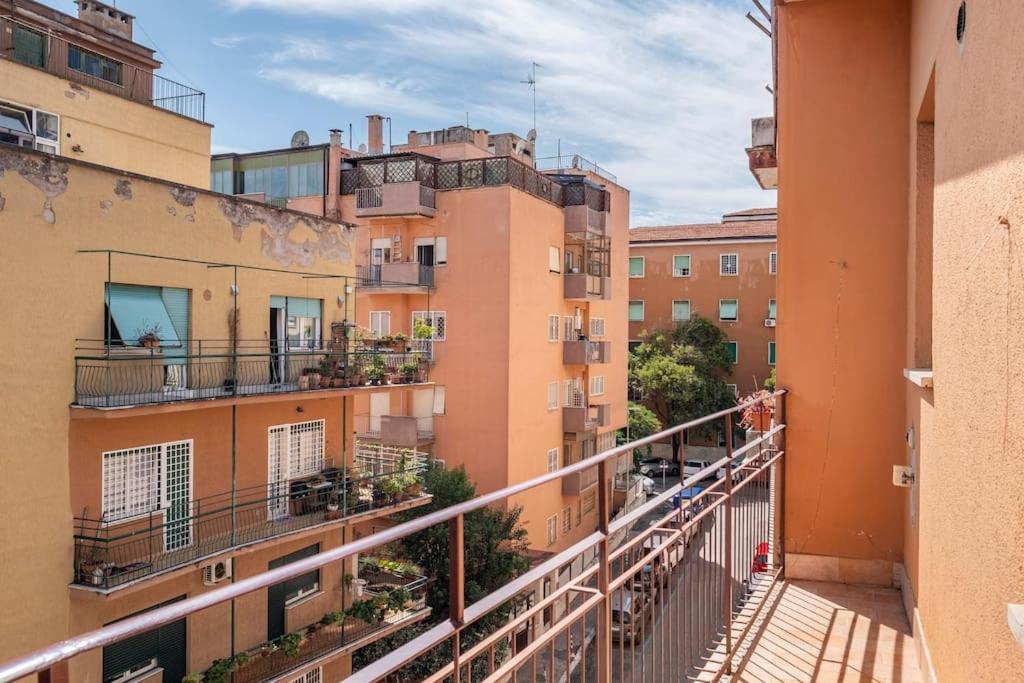 Casa Angelina Con 3 Camere Da Letto Рим Екстериор снимка
